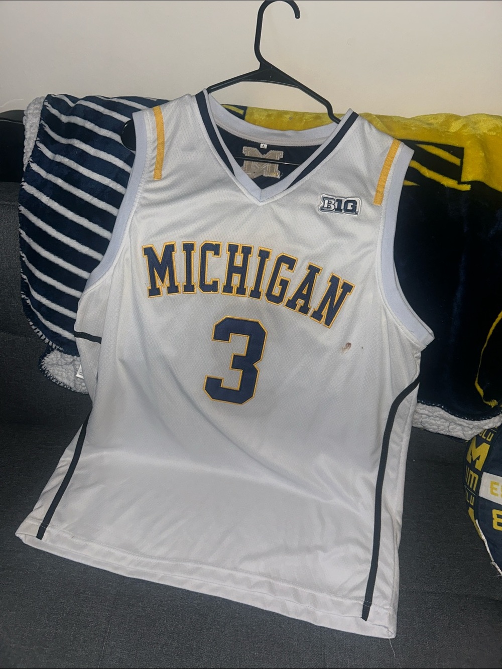 Stitched Trey Burke Michigan Jersey NCAA Size L